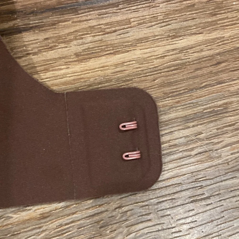 Knix Revolution V-neck wireless bra - Picture 6 of 10